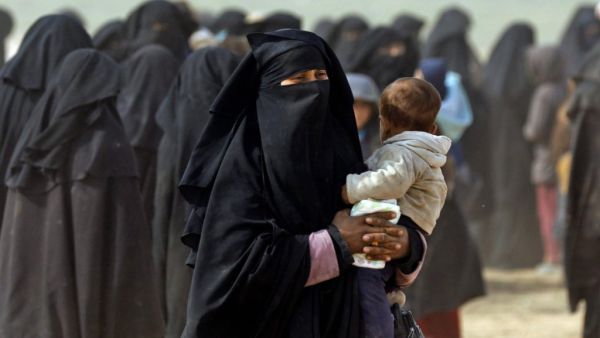 American Isis bride Hoda Muthana (Twitter)