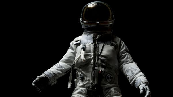 Astronaut (Shutterstock)