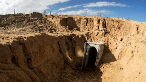 Cross-border tunnel (Twitter)