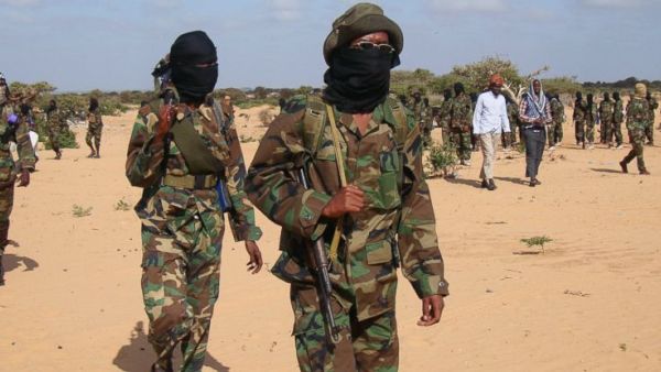 Somali Al-Shebab fighters as they gathered on Feb. 13, 2012 in Elasha Biyaha. (AFP/File)