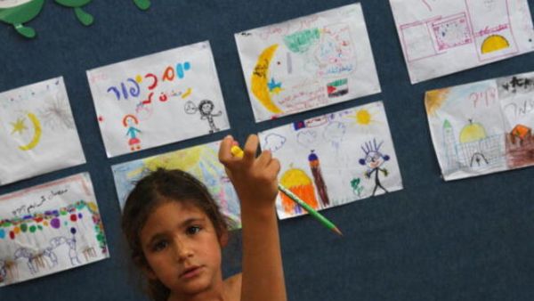 طفلة في مدرسة مقدسية