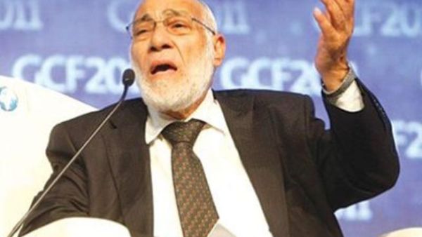 الدكتور المصري زغلول النجار يقول بالعلاج ببول الإبل!
