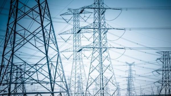 Isolux Corsan will work on installing the cable lines in three distinct stages (Shutterstock)
