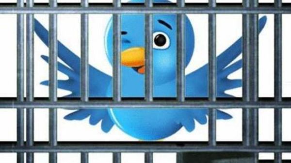 محاكمة مغردة كويتية بالسجن «11» سنة