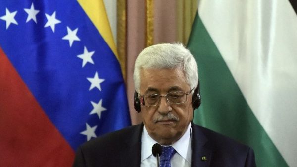 Palestinian President Abbas appeals to the states of Latin America not to follow US footsteps in moving their embassies to Occupied Jerusalem. (AFP/ File Photo)