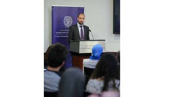 البروفيسور عبد الله العريان، زميل هيئة التدريس بمركز الدراسات الدولية والإقليمية