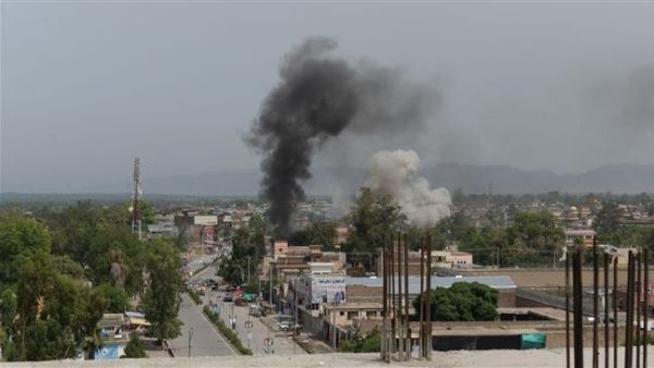 Smoke rising from a building during an ongoing attack by Taliban forces at a government building in Jalalabad, Afghanistan. (AFP/ File Photo)