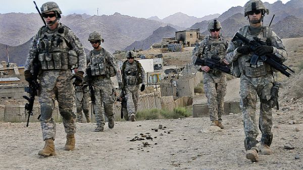 US troops in Afghanistan, 2010 (Wikimedia Commons)