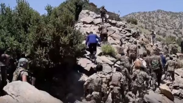 قوات الأمن الأفغانية تستعيد منطقة تورا بورا الجبلية