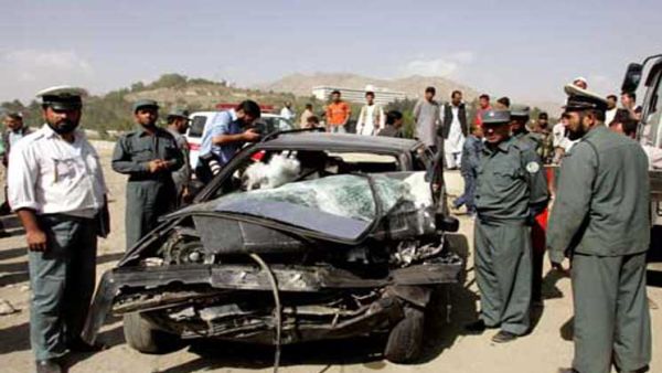 مقتل ما لا يقل عن 52 شخصاً، إثر اصطدام حافلتين بناقلة وقود على طريق كابول-قندهار