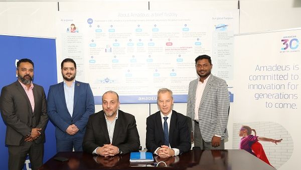 Alaa Al Ali, General Manager- Nirvana Travel and Graham Nichols, Managing Director of Amadeus Gulf Alaa Al Ali, General Manager- Nirvana Travel and Graham Nichols, Managing Director of Amadeus Gulf