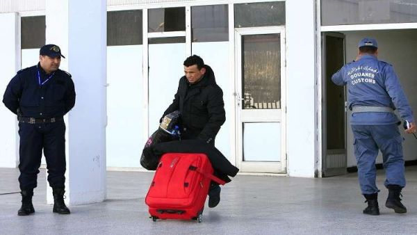 حجز معدات حديثة تُستخدم في عمليات التجسس بمطار الجزائر الدولي