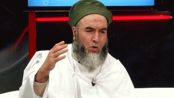 أمير ما كان يسمى سابقًا “الجيش الإسلامي للإنقاذ” مدني مزراق 