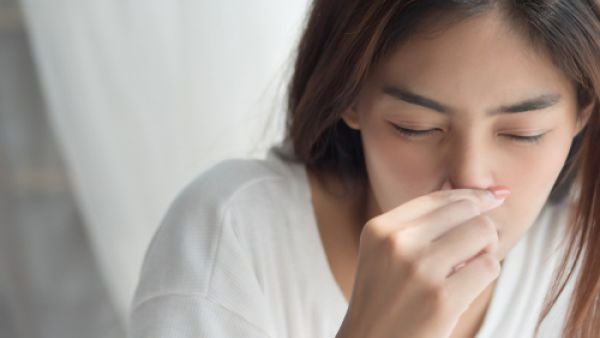 من الأعراض المصاحبة للحساسية كثرة العطس

