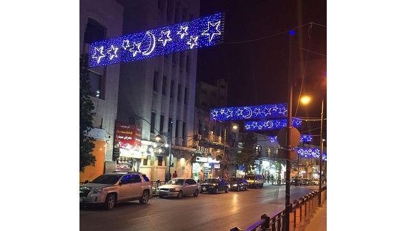 تُعد منطقة وسط المدينة إحدى أهم مناطق العاصمة عمّان بما تتميز به من تاريخ ثري يُجسد تراث الأردن بين ماضيه وحاضره.