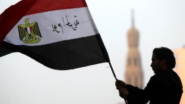 يوم الثورة ضد الجيش. يوم الثورة ضد الجيش.