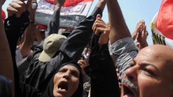 الثورة المصرية والطلاق!. الثورة المصرية والطلاق!.