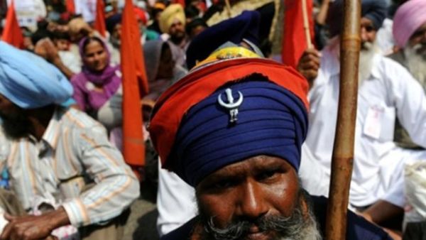 لا يوجد حلاق هندي في بيروت!. لا يوجد حلاق هندي في بيروت!.