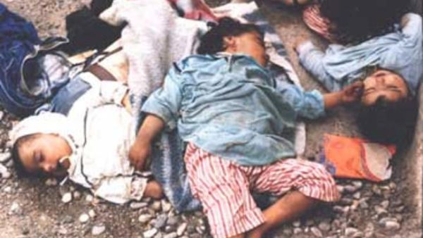 صور من مجزرة صبرا وشاتيلا.  صور من مجزرة صبرا وشاتيلا.