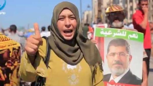 مصريون يردون على "احنا شعب وانتوا شعب" بـ "احنا شعب احلى شعب"