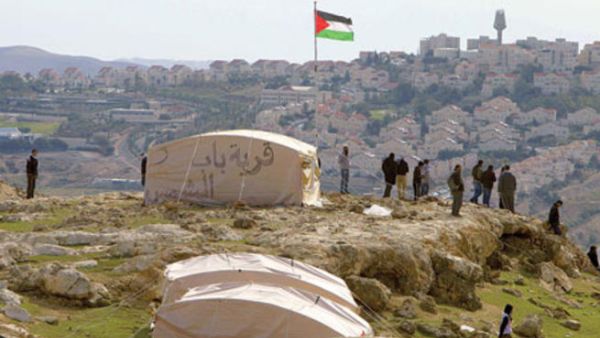 قرية باب الشمس