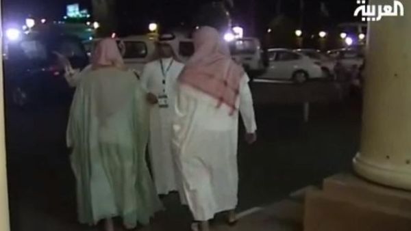 الهيئة توقف حفل استقبال وفود كأس العرب لكرة القدم الهيئة توقف حفل استقبال وفود كأس العرب لكرة القدم