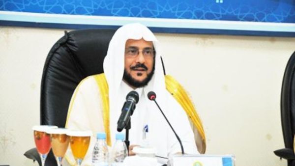 رئيس هيئة الأمر بالمعروف والنهي عن المنكر الدكتور عبد اللطيف آل الشيخ