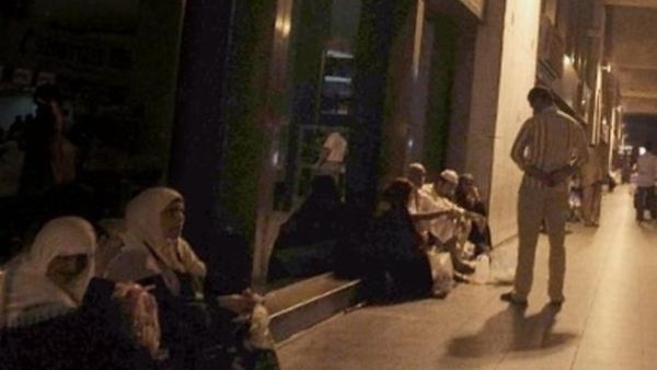 انقطاع التيار الكهربائي عن مطار جدة