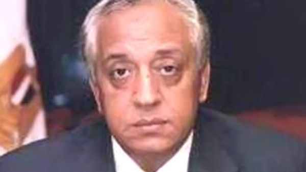 اللواء محمد إبراهيم وزير الداخلية المصري اللواء محمد إبراهيم وزير الداخلية المصري