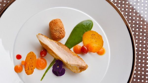 Armani Amal - Gourmet