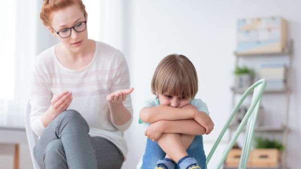 علامات مرض التوحّد عند الأطفال نصائح للتعامل مع أطفال التوحد

