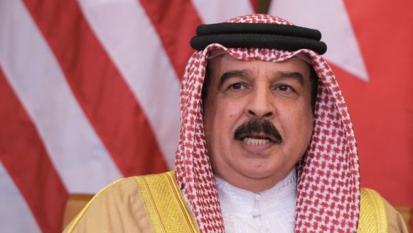Bahrain's King Hamad bin Isa Al Khalifa takes part in a bilateral meeting with US President Donald Trump at a hotel in Riyadh on May 21, 2017. (Mandel Ngan/AFP)