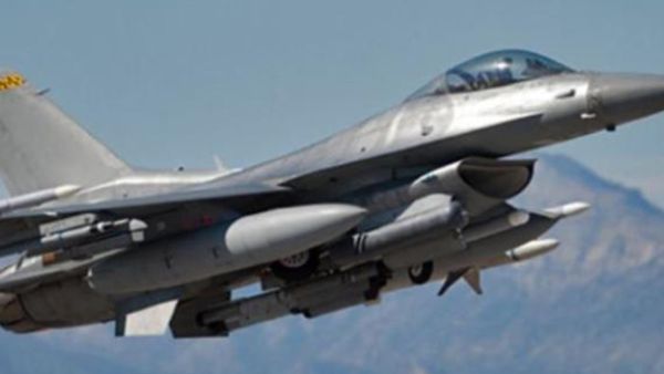An F-16 fighter jet. (AFP)