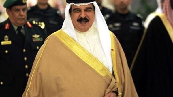 المعارضة: استقبال حمد في بريطانيا على السجادة الحمراء، فإن ٤٠٠٠ معتقل سياسي يعانون في زنازين التعذيب