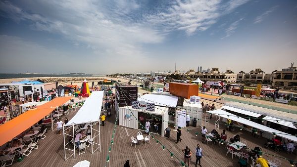 From interactive workshops to cooking demos and sporting competitions, there’s something for the whole family to enjoy at this year’s Etisalat Beach Canteen.