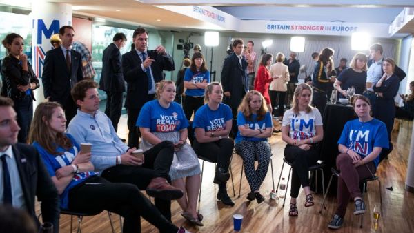Supporters of the "Stronger In" Campaign react to the results of the EU referendum being announced at the Royal Festival Hall on June 24, 2016 in London. (AFP/Rob Stothard) Supporters of the "Stronger In" Campaign react to the results of the EU referendum being announced at the Royal Festival Hall on June 24, 2016 in London. (AFP/Rob Stothard)