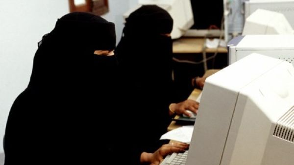 The Yemeni curriculum will be taught in coordination with the Yemeni Ministry of Education, with educational materials transformed into computer and television resources. (Tumblr)