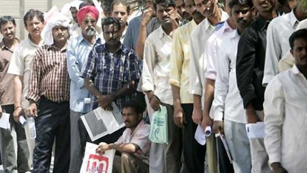 The new measures appear to be a response to directives issued by Saudi’s King Salman earlier this month, designed to protect foreign workers and guarantee they are paid. (File photo)