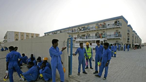 Expats will no longer need approval from their existing employer to change jobs if they complete the length of a fixed-term contract. (File photo)