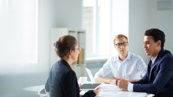 For businesses across the world the top reasons to retain and engage employees are linked to performance management and rewards. (Shutterstock)