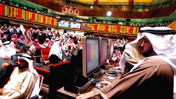 Saudi Arabia is reportedly seeking a bank loan of between $6B-$8B, in what would be the first significant foreign borrowing by the kingdom's government for over a decade. (File photo)