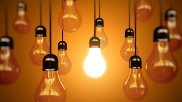 Egyptian households consume on average 234 kwh per month with an average of 212 kwh for rural households and 260 kwh for urban households. (File photo)
