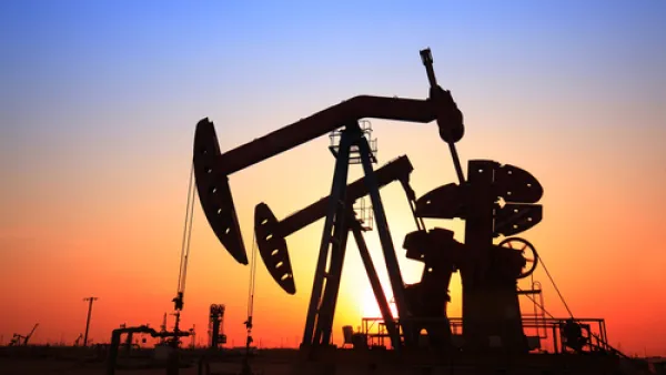 Iran continues to stress that it has no plans to freeze the level of its oil production and exports. (File photo)