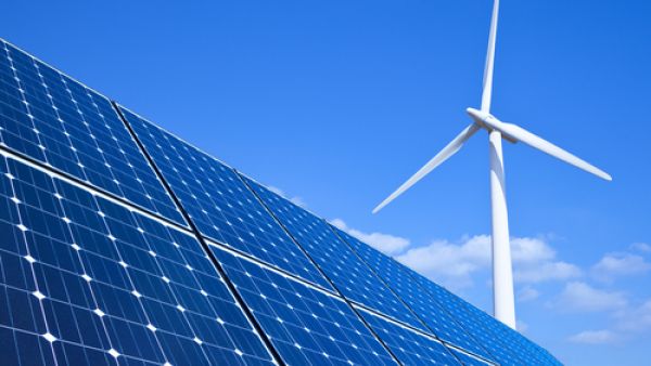 A US found that integrating solar power into the grid is complex because, utility system operators would need to favor one source of supply over the other to maintain market balance. (Shutterstock)