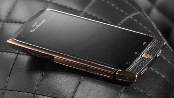 The Tonino Lamborghini TLL 66 Antares will retail at AED 11,000 in black, rose gold and silver color options. (Tbreak)