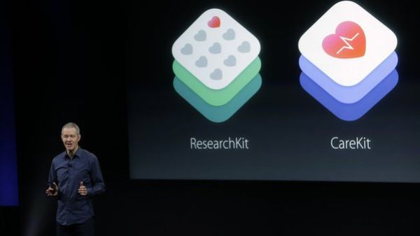 Jeff Williams of Apple explains the ideas behind CareKit. (Twitter)