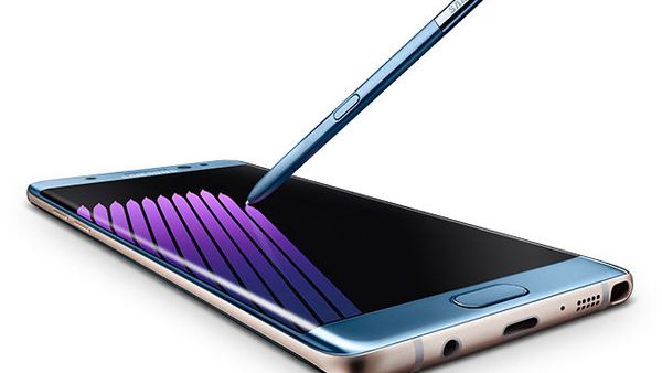 Samsung issued a global recall of Galaxy Note 7 on Friday following reports in the US, Taiwan and South Korea of the phone exploding during or after charging. (Samsung)