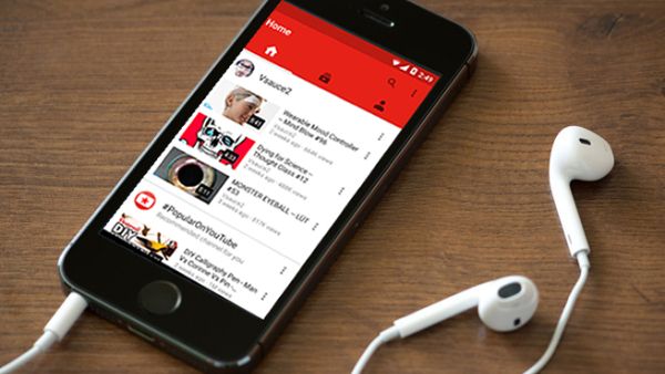 A muffled voice hidden in a YouTube video can issue commands to a nearby smartphone without you even knowing it. (File photo) A muffled voice hidden in a YouTube video can issue commands to a nearby smartphone without you even knowing it. (File photo)