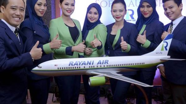 The airline serves halal food, does not serve alcohol, and there are prayers prior to departure. (Twitter)