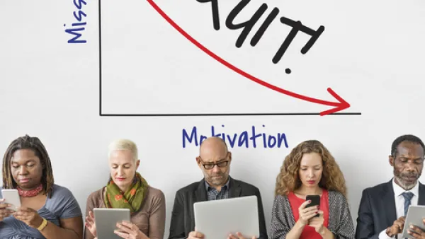 Your decision to stay with a job or pursue a new opportunity shouldn’t be influenced by office politics. (Shutterstock)